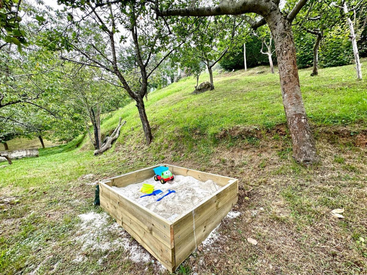 La Colina De Fano - Casa Roja Villa Fanu Buitenkant foto